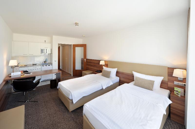 Downtown Vi Vadi Hotel 3*