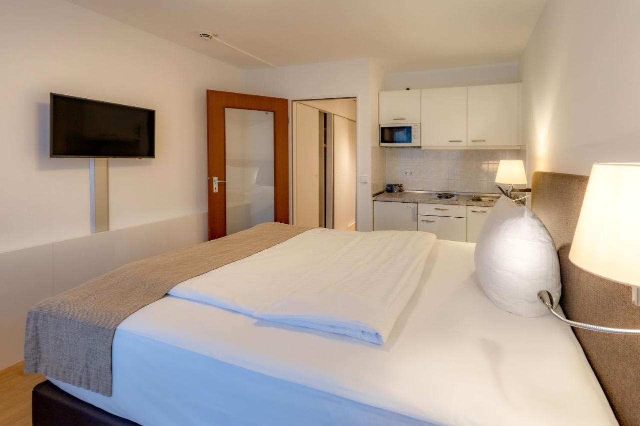 Vi Vadi Downtown 3* München