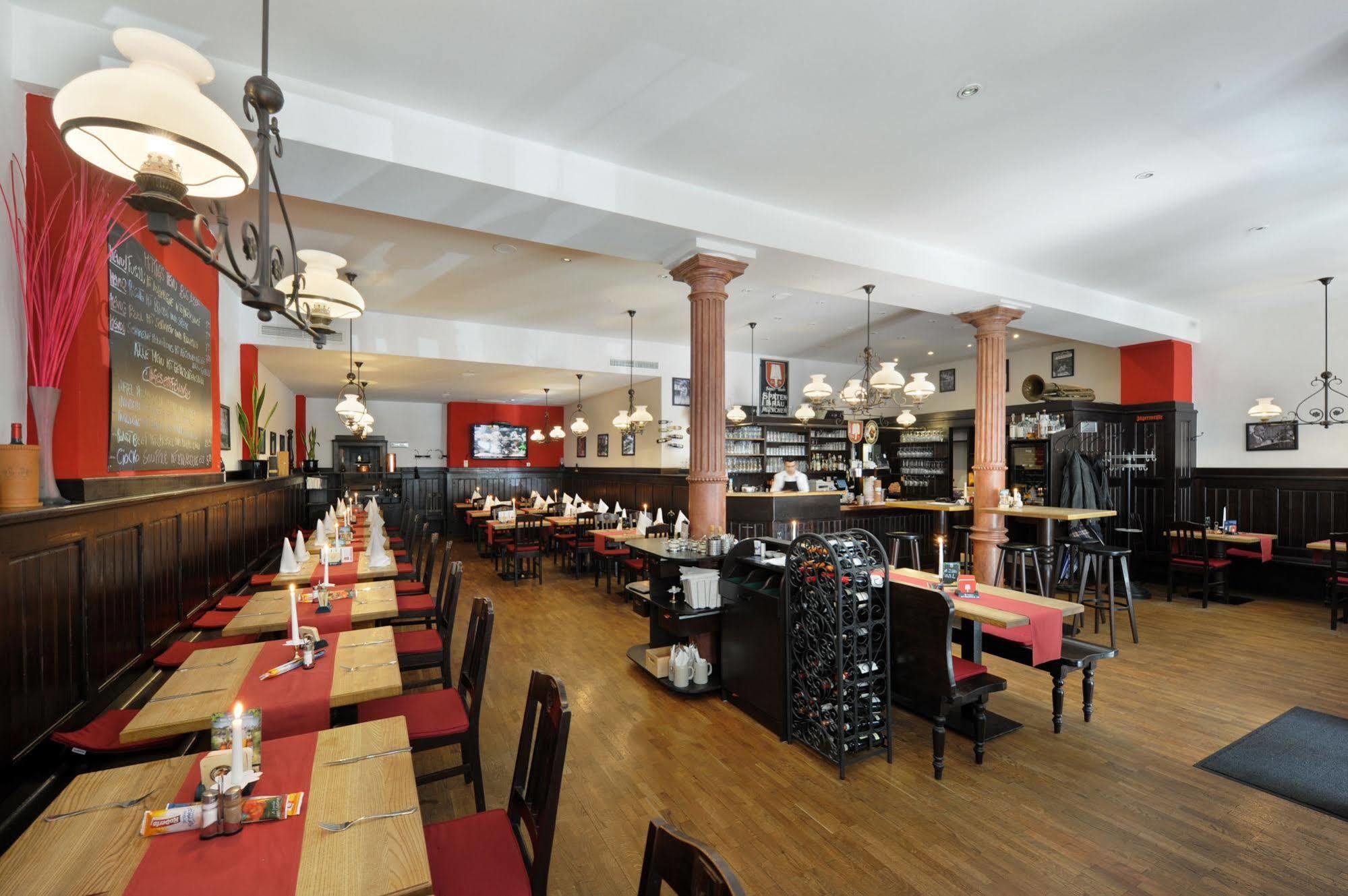 Vi Vadi Downtown Hotel München