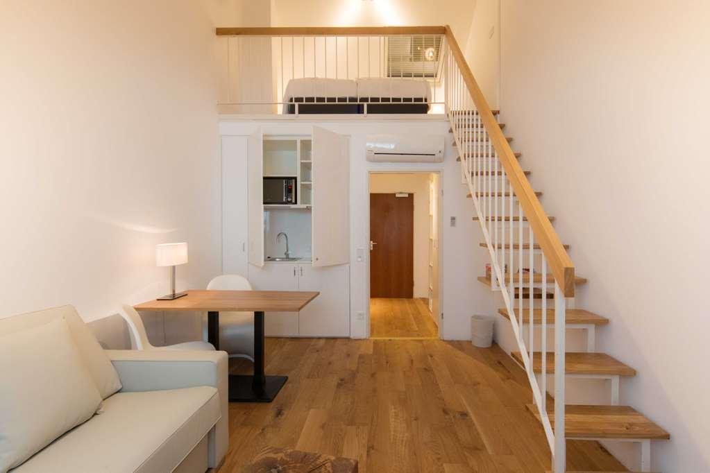 Vi Vadi Downtown Hotel 3*